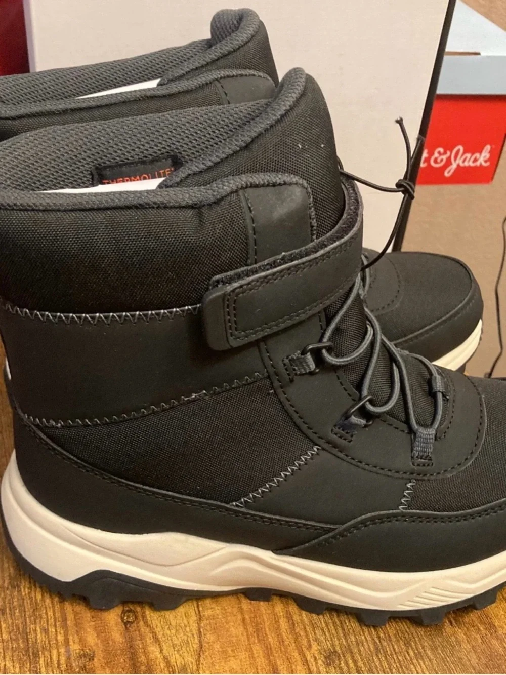 Kids' Noah Waterproof Hiker Snow Boots - Cat & Jack™ Black Size 3 new
